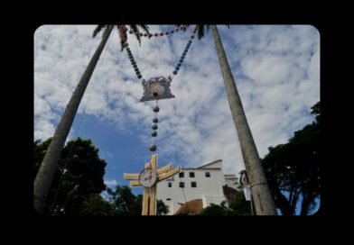 Terço Gigante da Festa da Penha 2026 será inspirado na simplicidade franciscana e terá cor de madeira; saiba detalhes