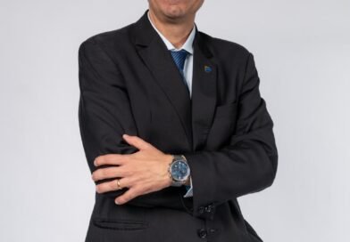 Fim da escala 6×1 avança no Congresso e reacende debate sobre impactos econômicos e sociais