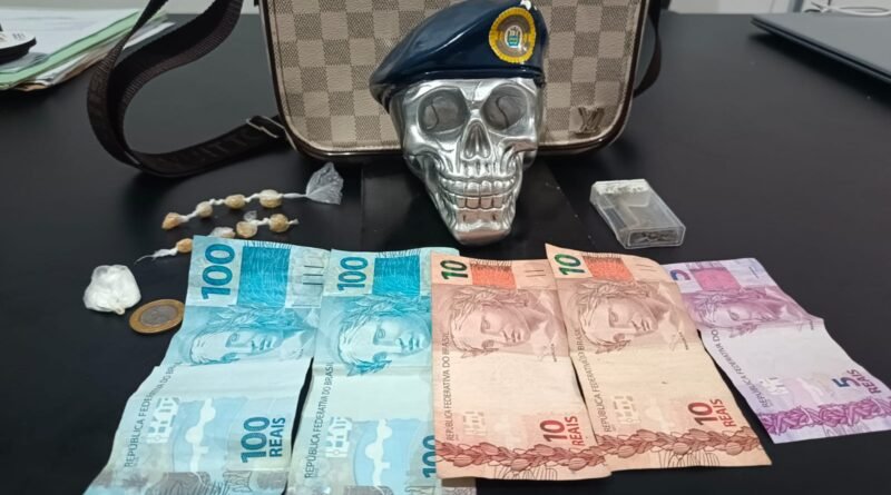 Guarda Civil prende suspeito e apreendeu um menor por tráfico de drogas no Bairro Guanabara em SGRA