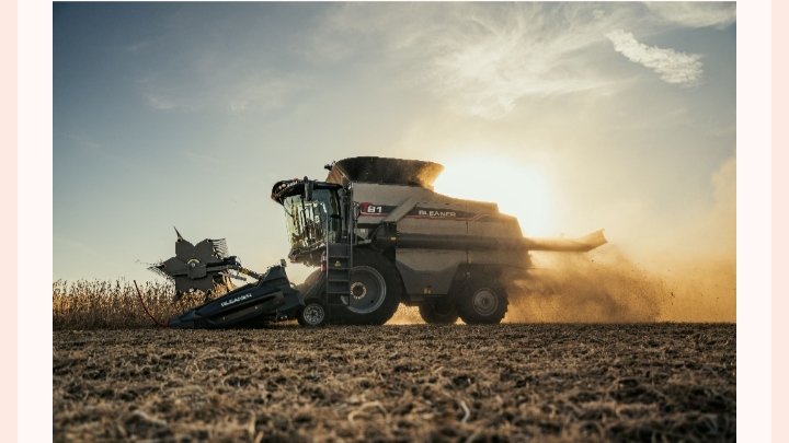 Inovadora e centenária colheitadeira Gleaner chega ao Brasil