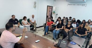 Câmara de João Monlevade promove reunião sobre recursos para formatura de alunos da rede pública