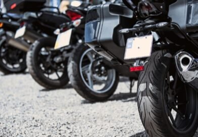 Atraso na entrega de moto gera indenização