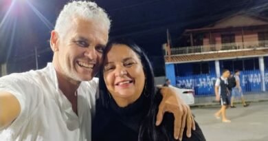 Ramon Cooper e Elizeth estão comemorando hoje, 32 anos de casados